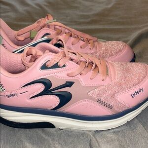 Women's Pink Athletic Shoes